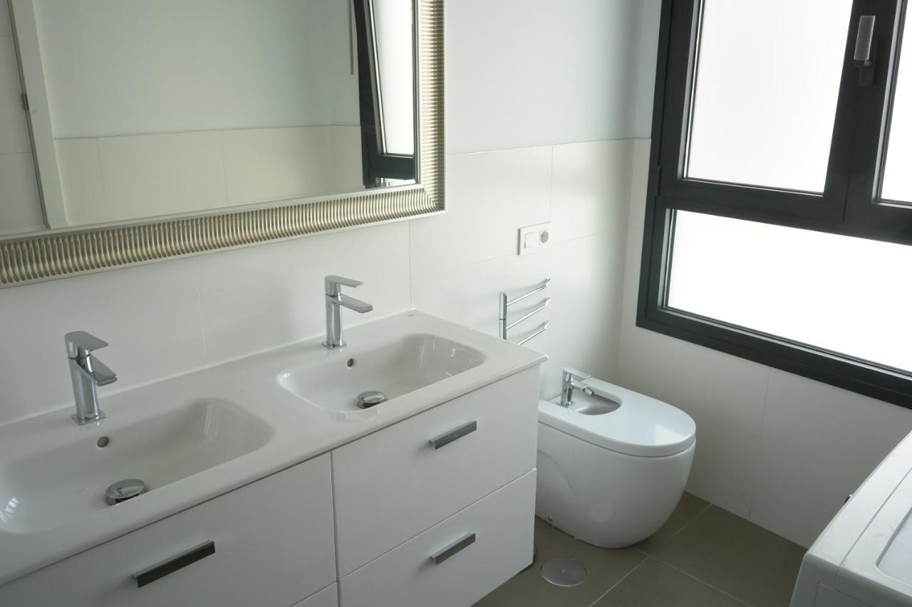 Almona De Triana - Kainga Homes Sevilla Kültér fotó